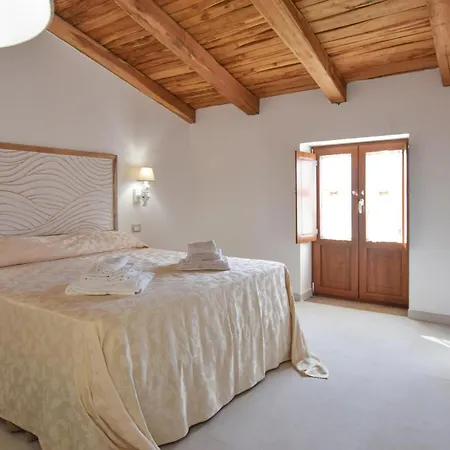 Awesome In San Marco Di Castellab *