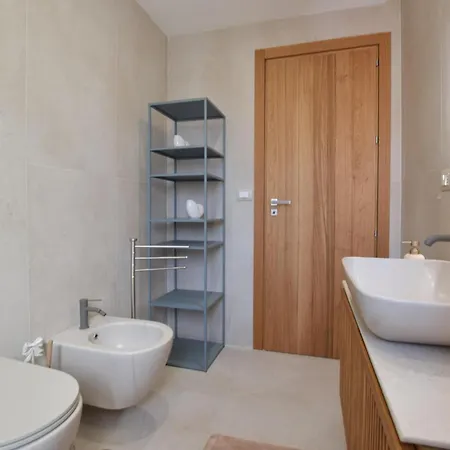 Awesome In San Marco Di Castellab Apartament *